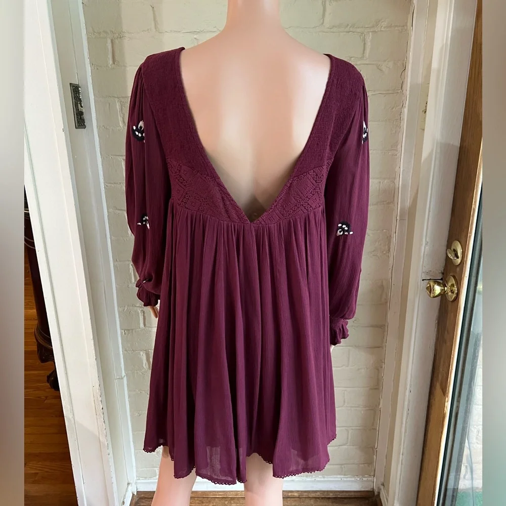 Free People size Small burgundy purple flowy embroidered boho flowy dress